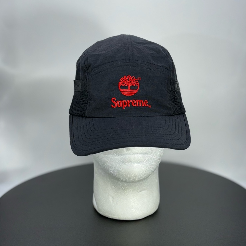 Supreme Black and Red Logo Hat - Picture 2 of 5
